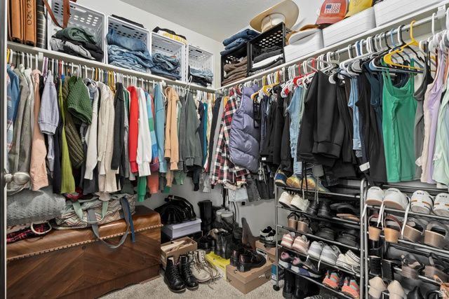 6823 S SAVOIE CT, West Jordan, UT 84084