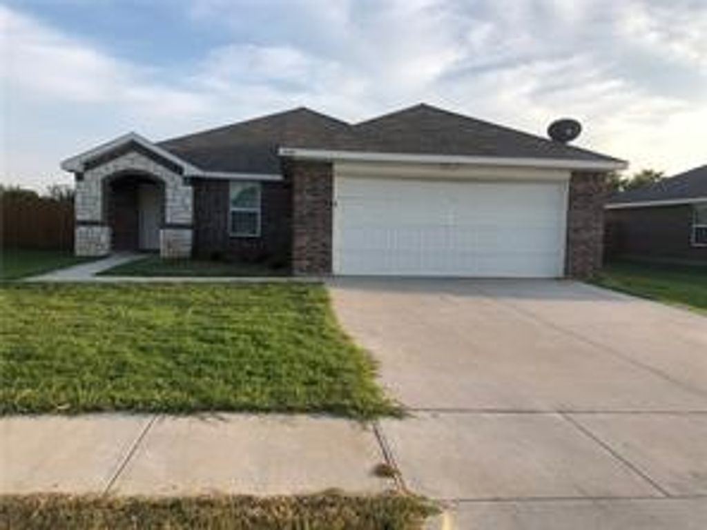 4208 Andrea Lane, Forest Hill, TX 76119