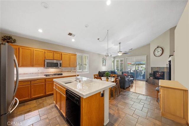 23785 Corte Carrio, Murrieta, CA 92562