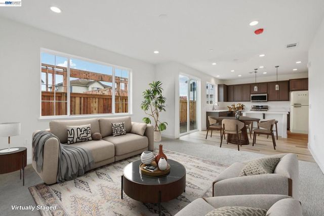 238 Mindy Way, Pittsburg, CA 94565