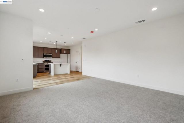 238 Mindy Way, Pittsburg, CA 94565