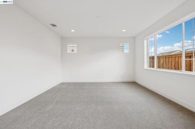 238 Mindy Way, Pittsburg, CA 94565