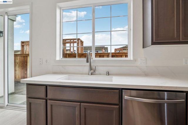 238 Mindy Way, Pittsburg, CA 94565