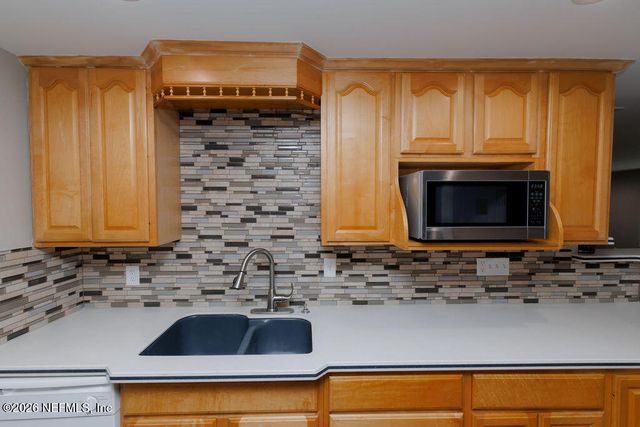 2035 ANNISTON Road, Jacksonville, FL 32246