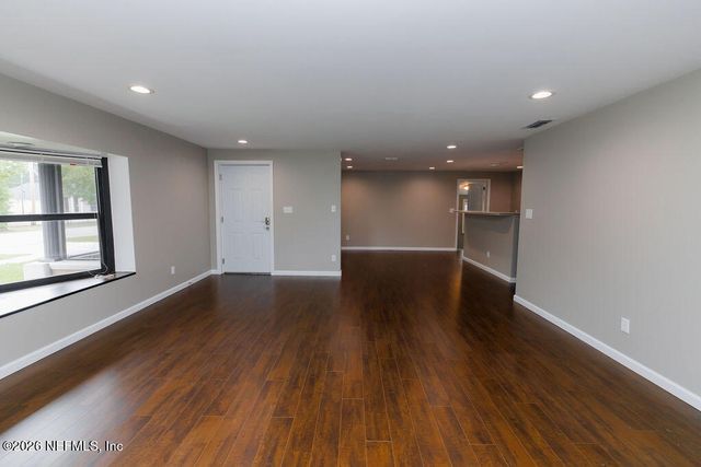 2035 ANNISTON Road, Jacksonville, FL 32246