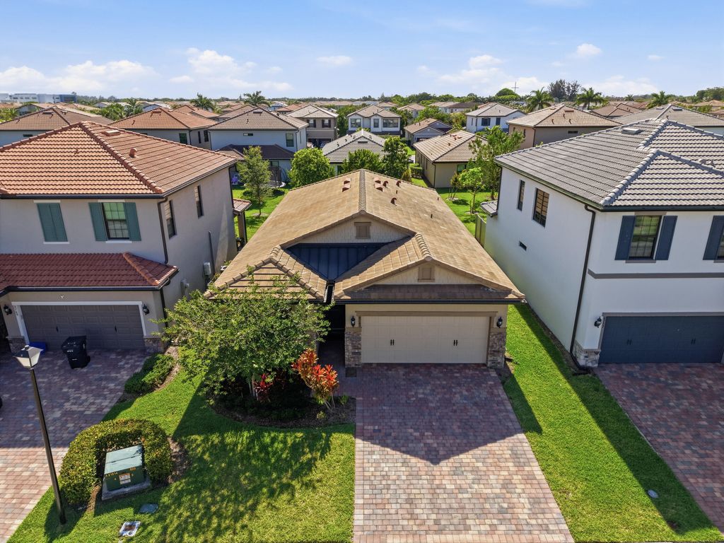 4763 Roldan Court, Lake Worth, FL 33467