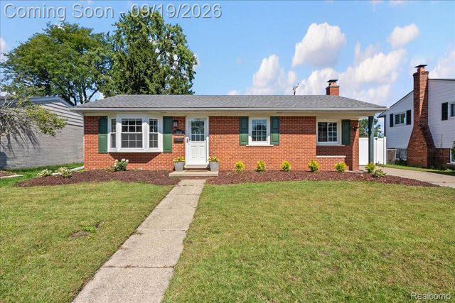 38038 Ross Street, Livonia, MI 48154