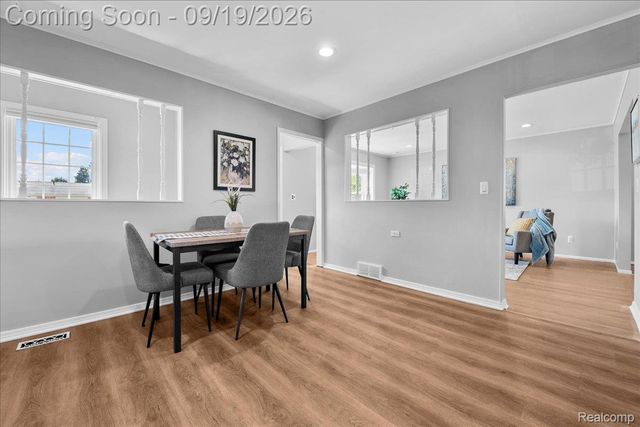 38038 Ross Street, Livonia, MI 48154