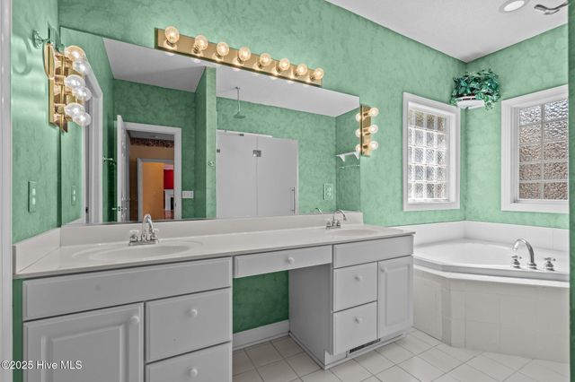 10 Lodge Pole Lane, Pinehurst, NC 28374