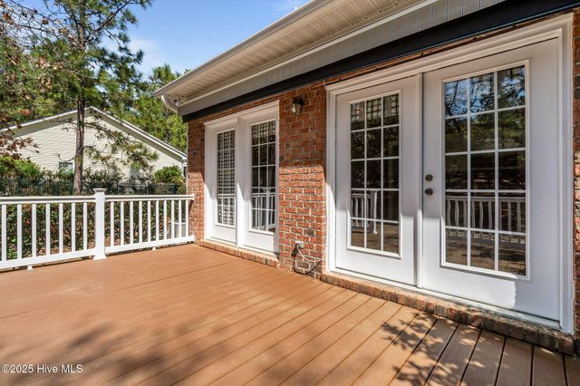 10 Lodge Pole Lane, Pinehurst, NC 28374