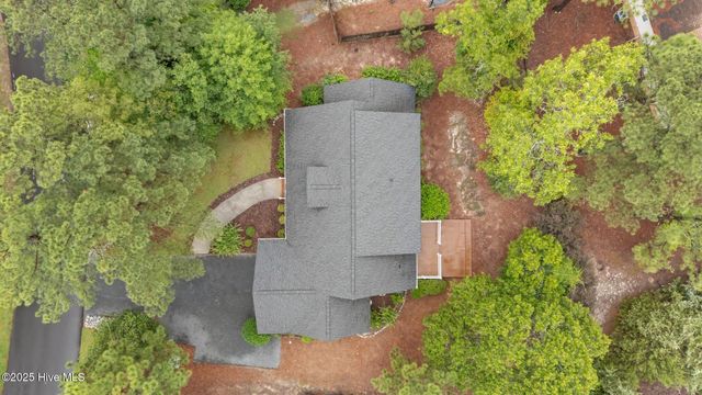 10 Lodge Pole Lane, Pinehurst, NC 28374