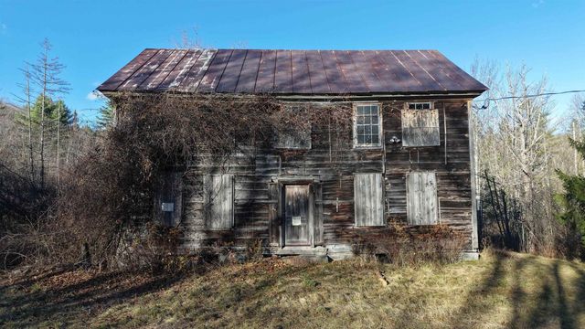 50 Cheney 4 Corner Road, Newbury, VT 05051