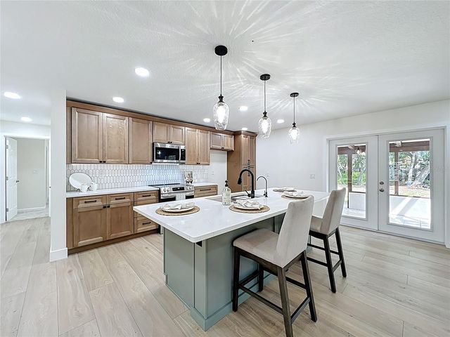 5975 SHERYL ANITA STREET, Oviedo, FL 32765