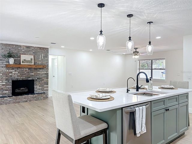 5975 SHERYL ANITA STREET, Oviedo, FL 32765