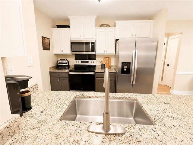 2196 Wolf Branch Drive S, Mobile, AL 36608