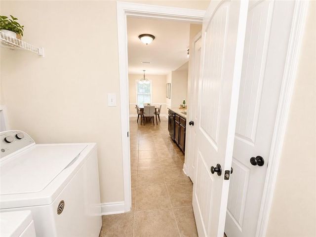 2196 Wolf Branch Drive S, Mobile, AL 36608