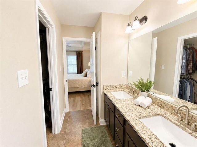 2196 Wolf Branch Drive S, Mobile, AL 36608