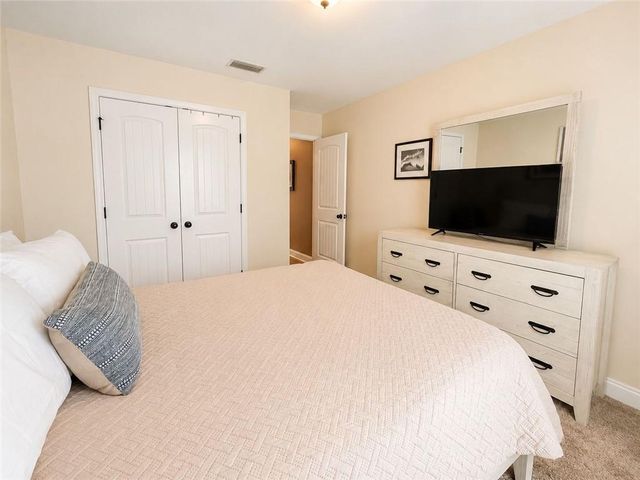 2196 Wolf Branch Drive S, Mobile, AL 36608