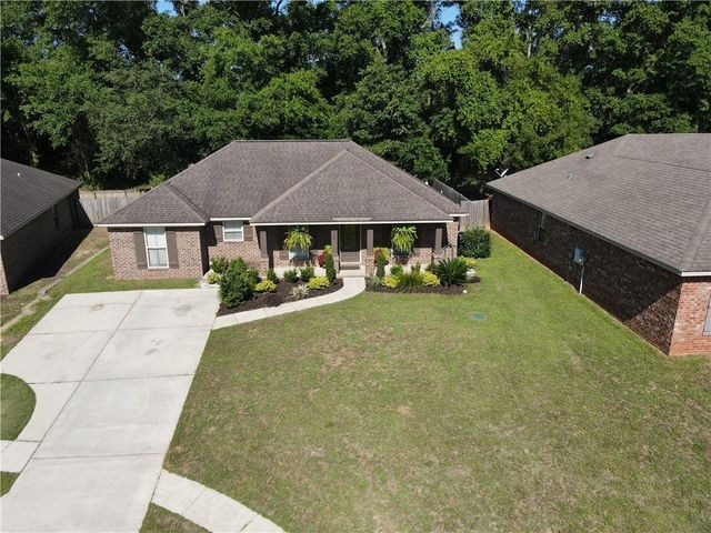 2196 Wolf Branch Drive S, Mobile, AL 36608