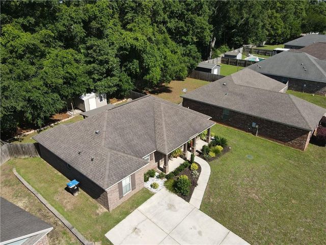 2196 Wolf Branch Drive S, Mobile, AL 36608
