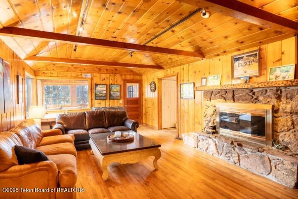 750 S MILLWARD Street, Jackson, WY 83001 photo 10