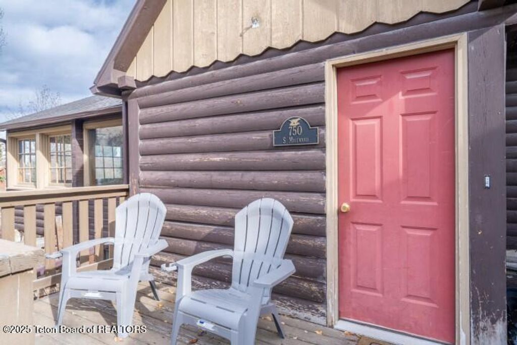 750 S MILLWARD Street, Jackson, WY 83001 photo 7