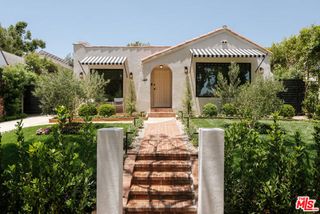 129 N Almont Drive, Los Angeles, CA 90048