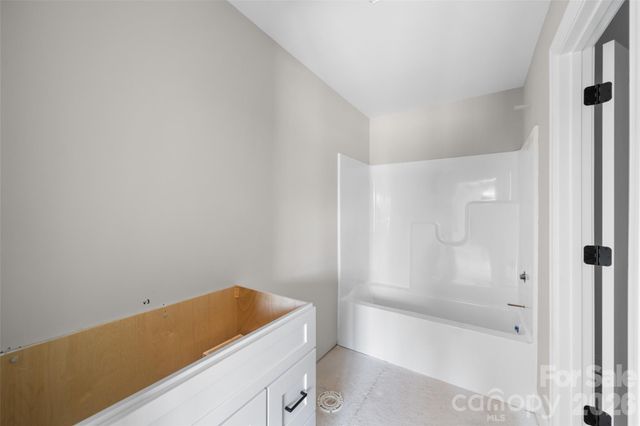 153 Canton Drive, Lexington, NC 27295