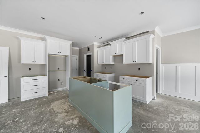 153 Canton Drive, Lexington, NC 27295