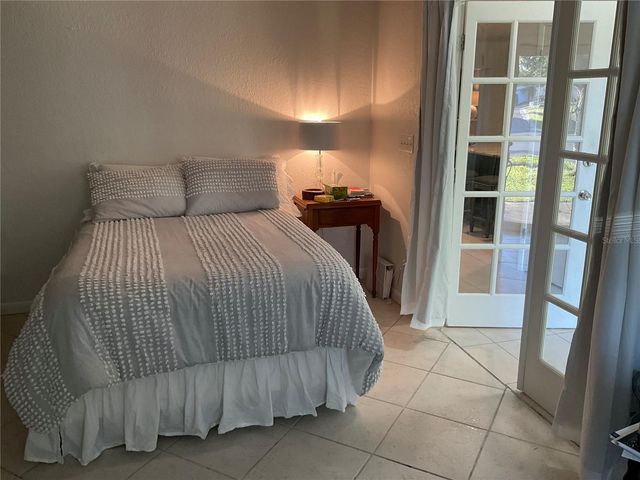 4403 WILLOWRUN LANE, Tampa, FL 33624