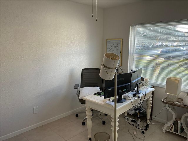 4403 WILLOWRUN LANE, Tampa, FL 33624