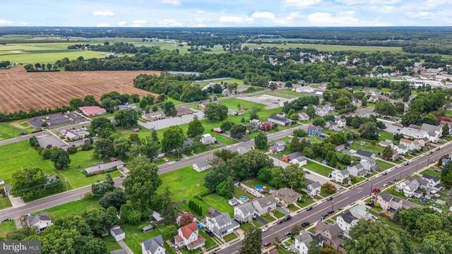 317 BROAD ST, Elmer, NJ 08318