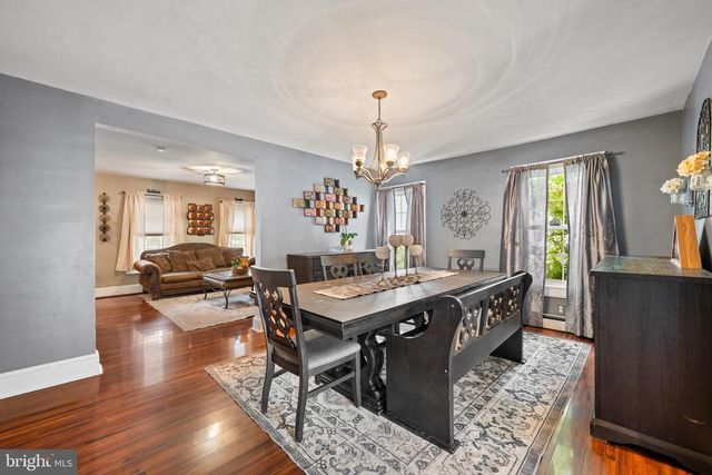 317 BROAD ST, Elmer, NJ 08318