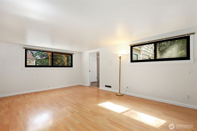 13619 Des Moines Memorial Drive S, Burien, WA 98168