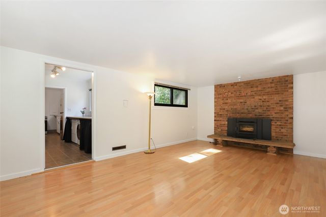 13619 Des Moines Memorial Drive S, Burien, WA 98168
