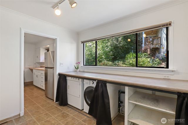 13619 Des Moines Memorial Drive S, Burien, WA 98168