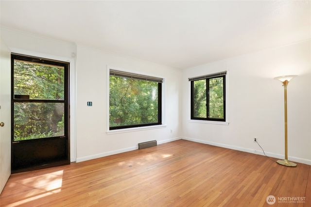 13619 Des Moines Memorial Drive S, Burien, WA 98168