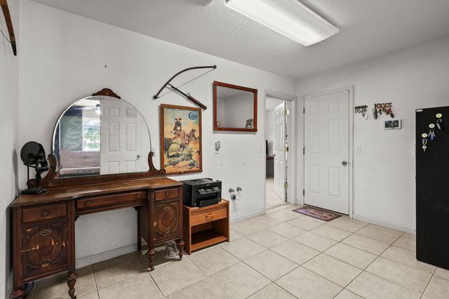 21080 Joanna Way, Redding, CA 96003