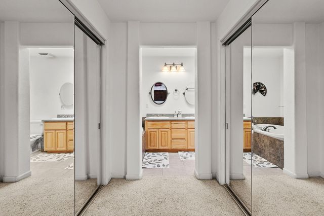 21080 Joanna Way, Redding, CA 96003