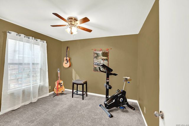 205 TRUDY LN, Universal City, TX 78148