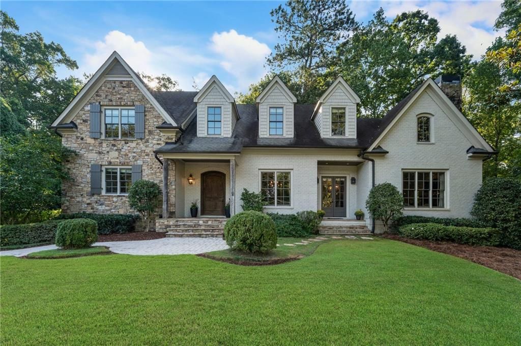 2819 Castlewood NW Drive, Atlanta, GA 30327