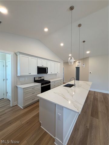 7885 Fox Hunter Lane, Concord Twp, OH 44077