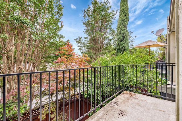 175 Evandale Avenue 2, Mountain View, CA 94043