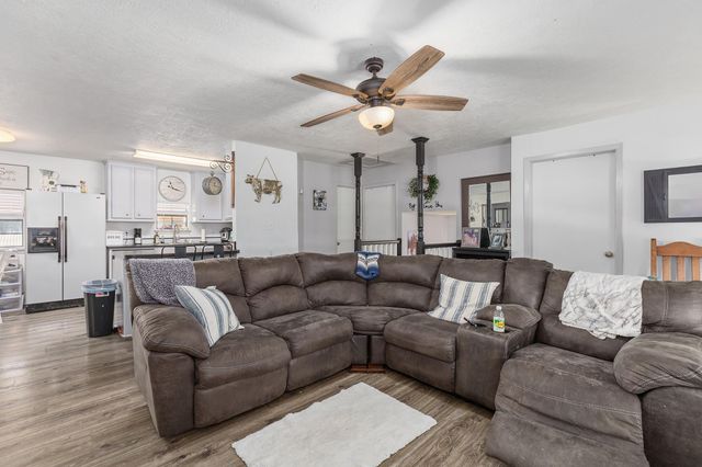 688 County Road 2097, Liberty, TX 77575