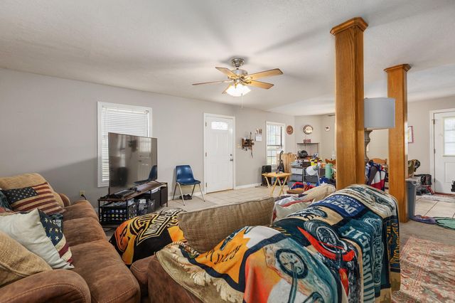 688 County Road 2097, Liberty, TX 77575