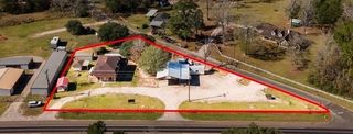 688 County Road 2097, Liberty, TX 77575