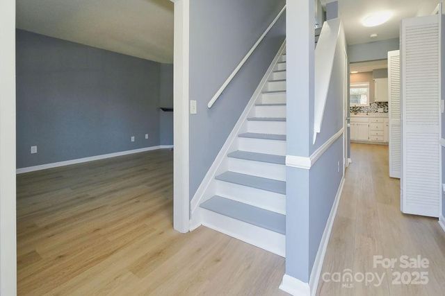 3274 Heathstead Place, Charlotte, NC 28210