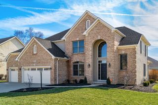 8118 Saybrook Drive, Westerville, OH 43082