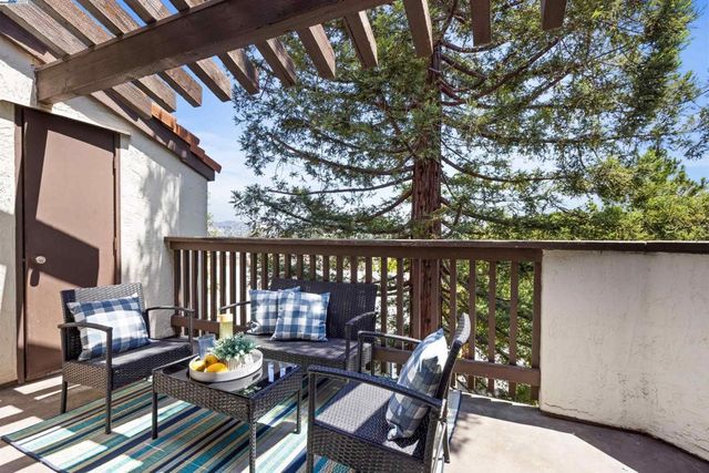 21062 Gary Dr 313, Hayward, CA 94546
