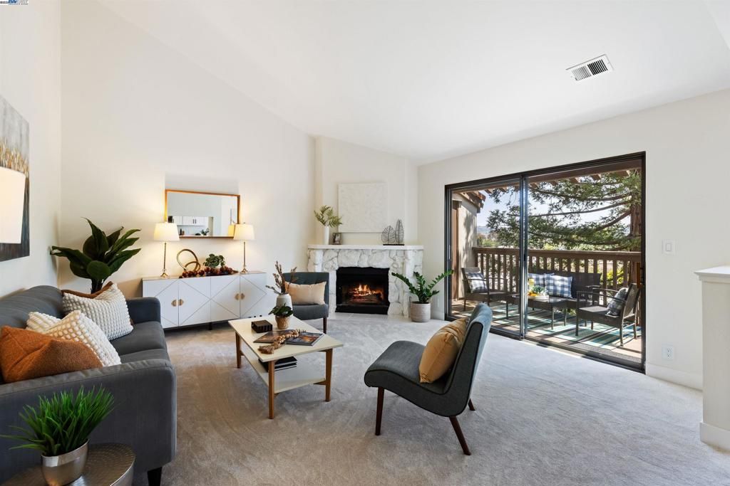 21062 Gary Dr 313, Hayward, CA 94546